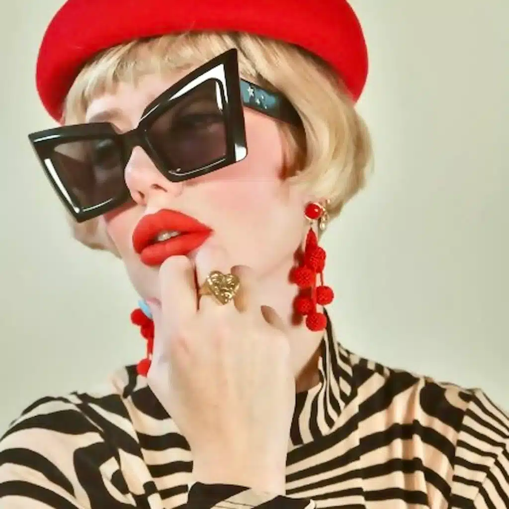 Caravan (Remastered) [feat. Jim Hall, Chris White, Rudy Collins, Jose Paulo, Carmen Costa, Pierre Michelot, Jean-Louis Viale & Jack Del Rio]