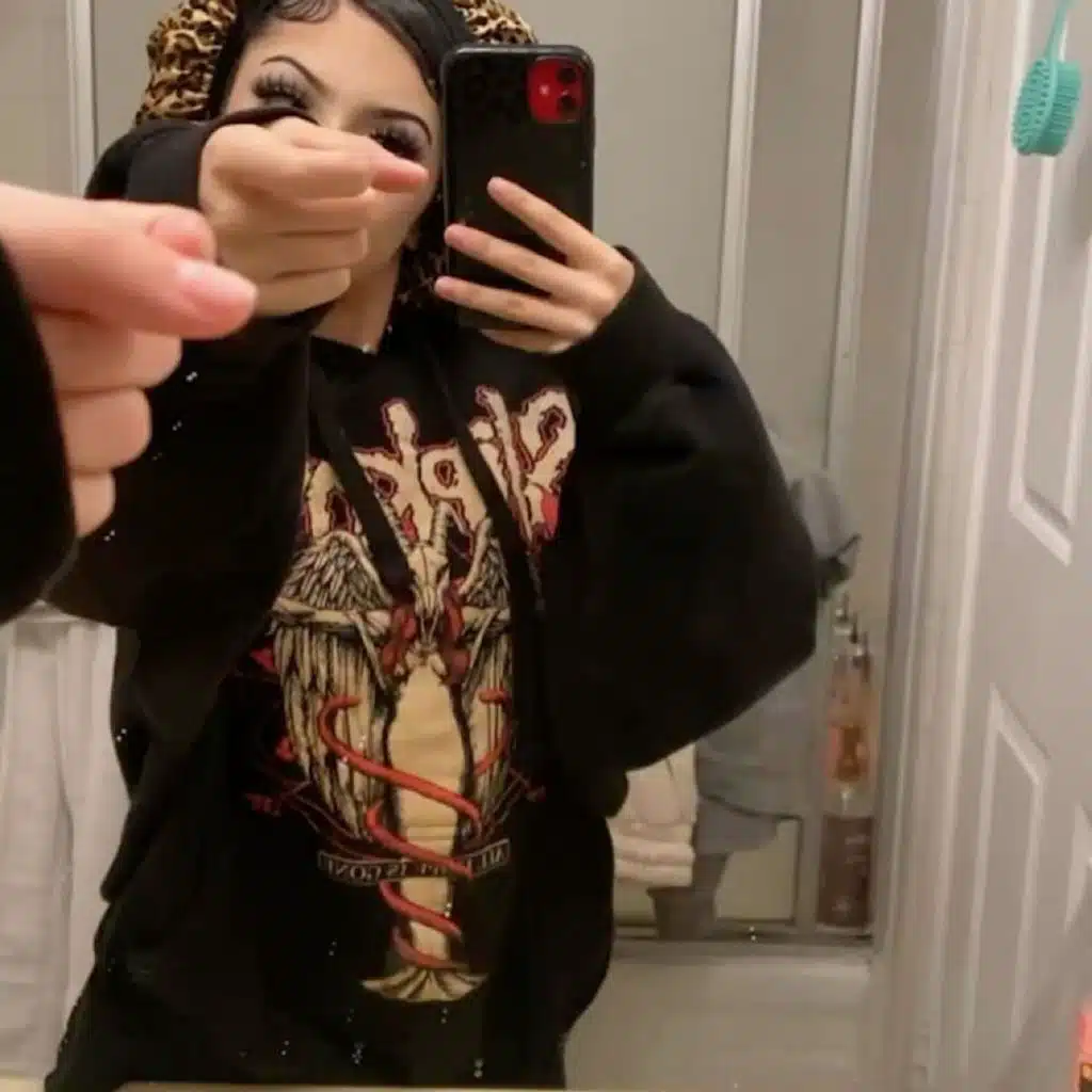 Pull Up (feat. Marie Giselle)