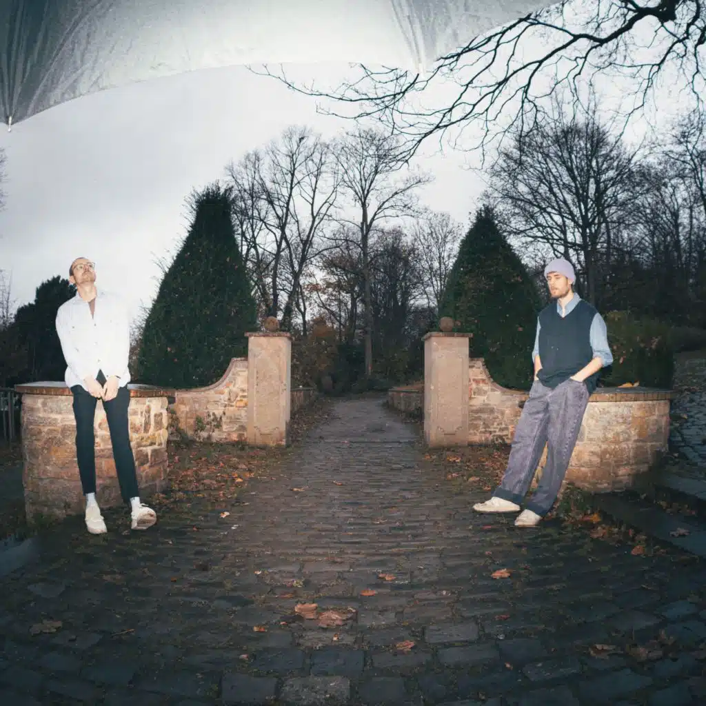 Wissen Es Doch Beide (feat. Henri)