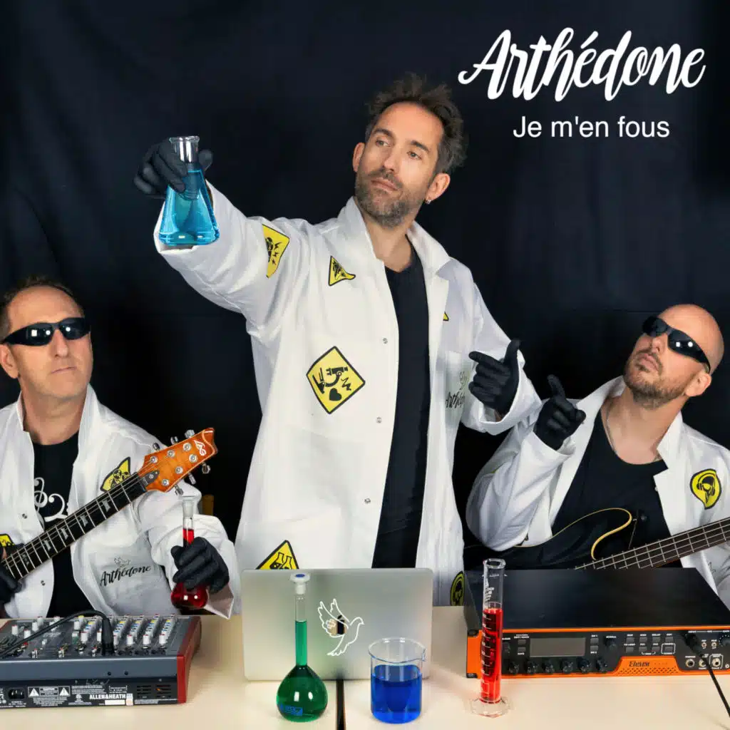 Arthédone