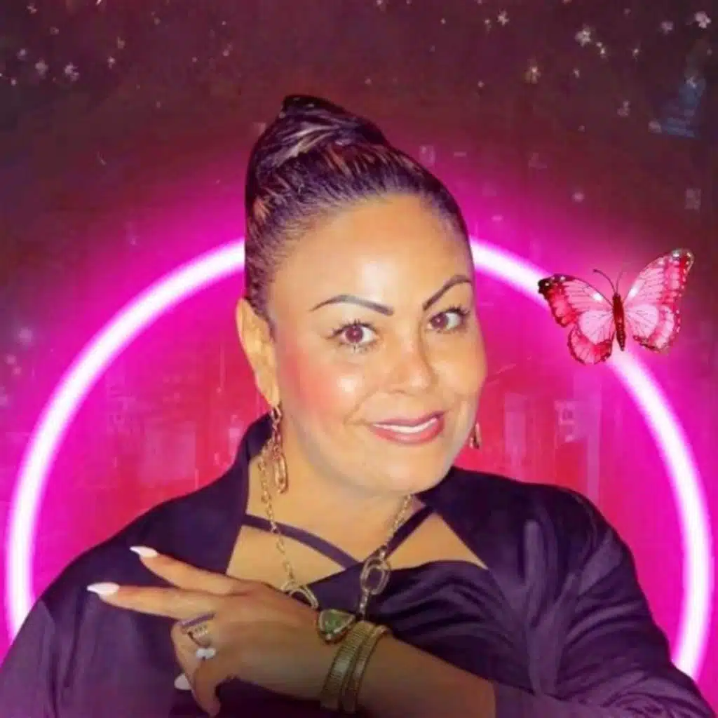 الشابة حياة