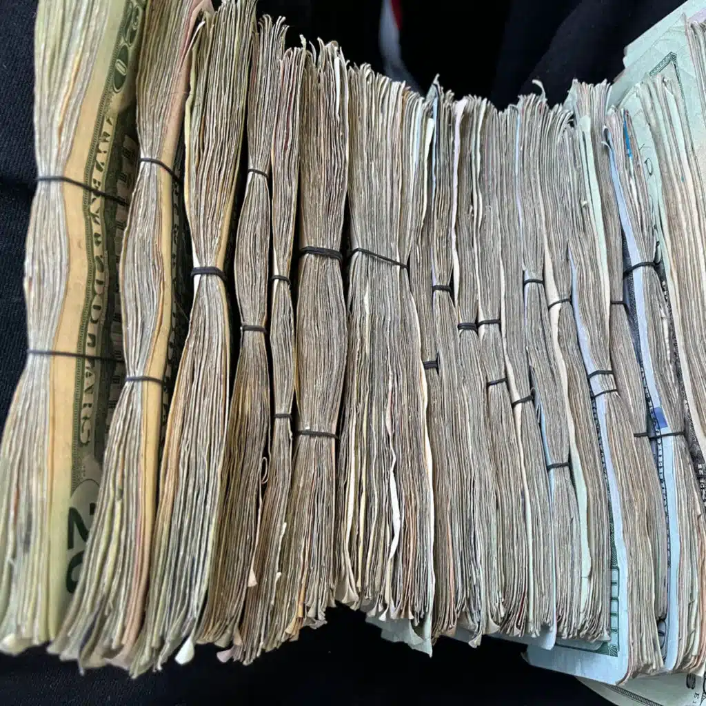 Barking (feat. Dello)