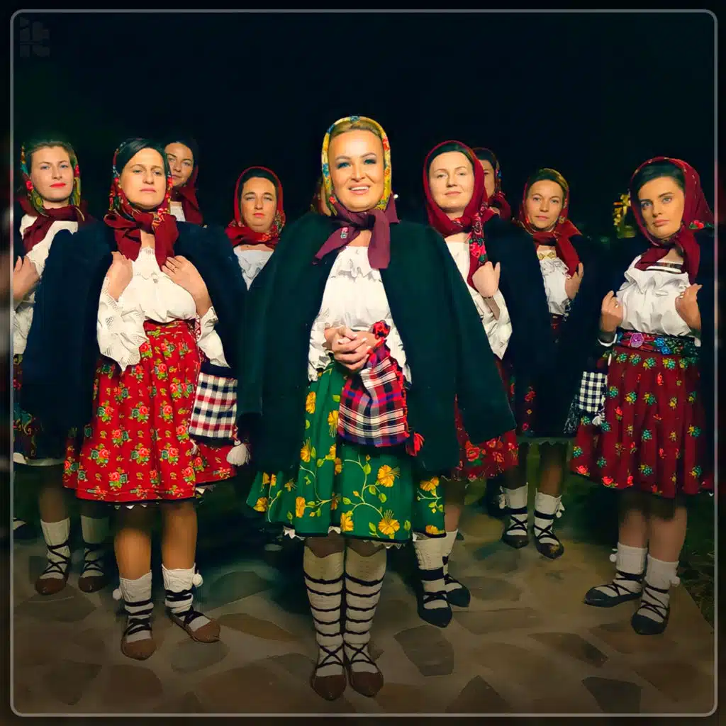 Crăciun Luminat (feat. Maria Coman)