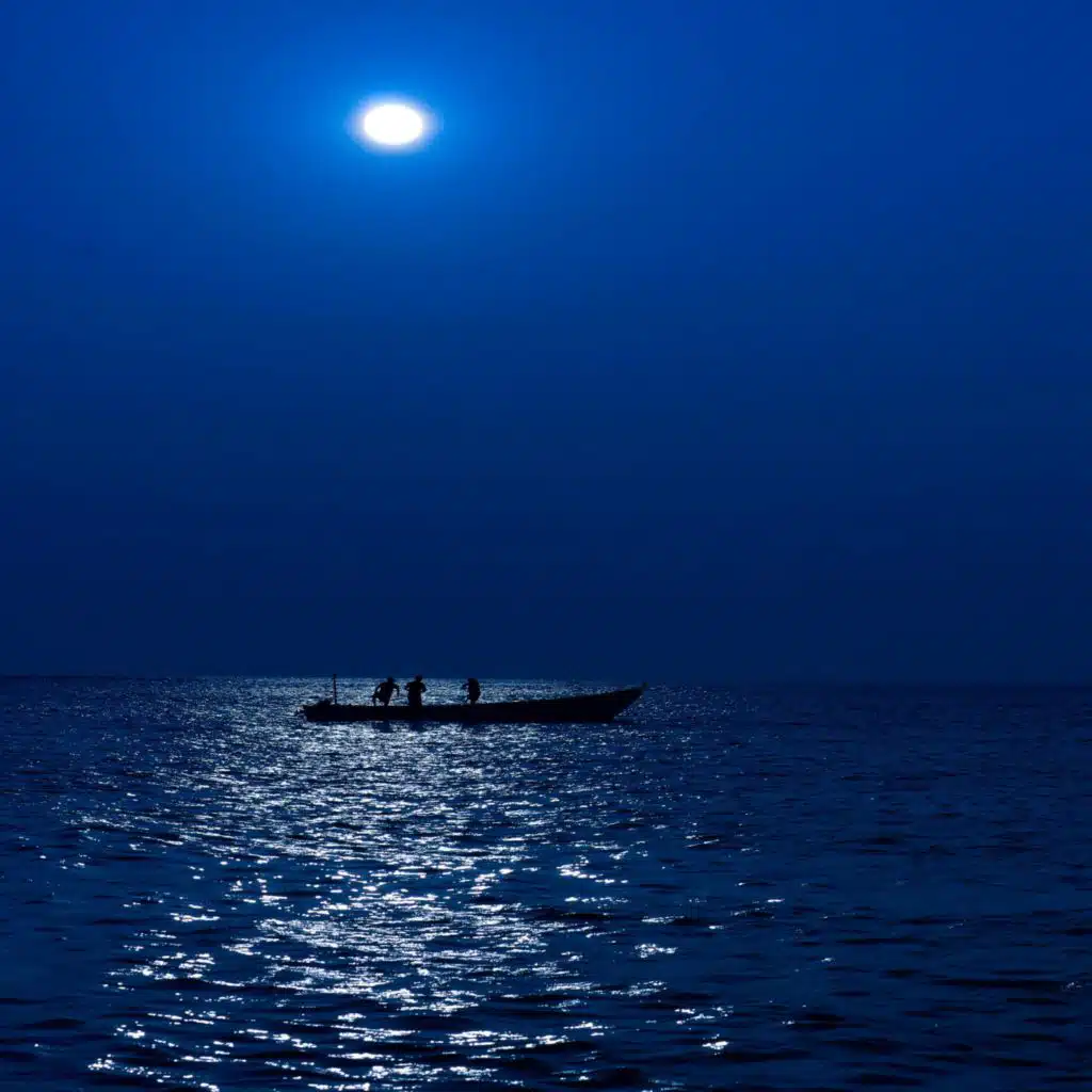 கட்டுமரம் ஏறி