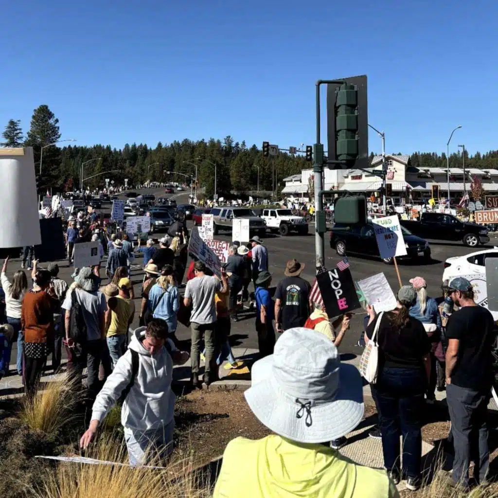 Thousands Attend Second No Kings Protest in Grass Valley
