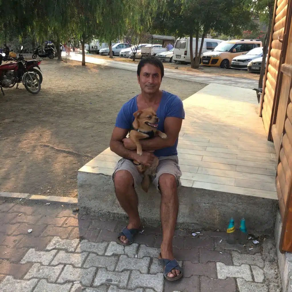 Birak artik pesimi - Ta´azov oti kvar (Extended Version)