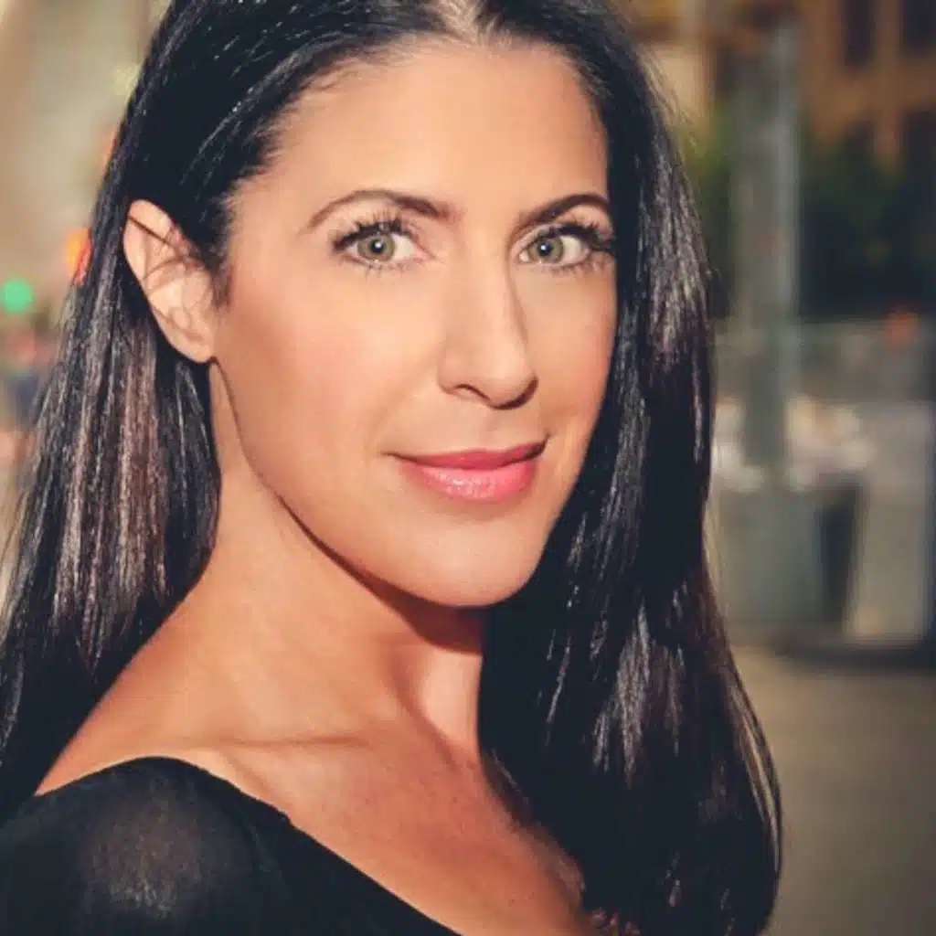 Krista Lepore: Behind the Scenes of Fine-Dining, Chefs, and Celebrity Encounters
