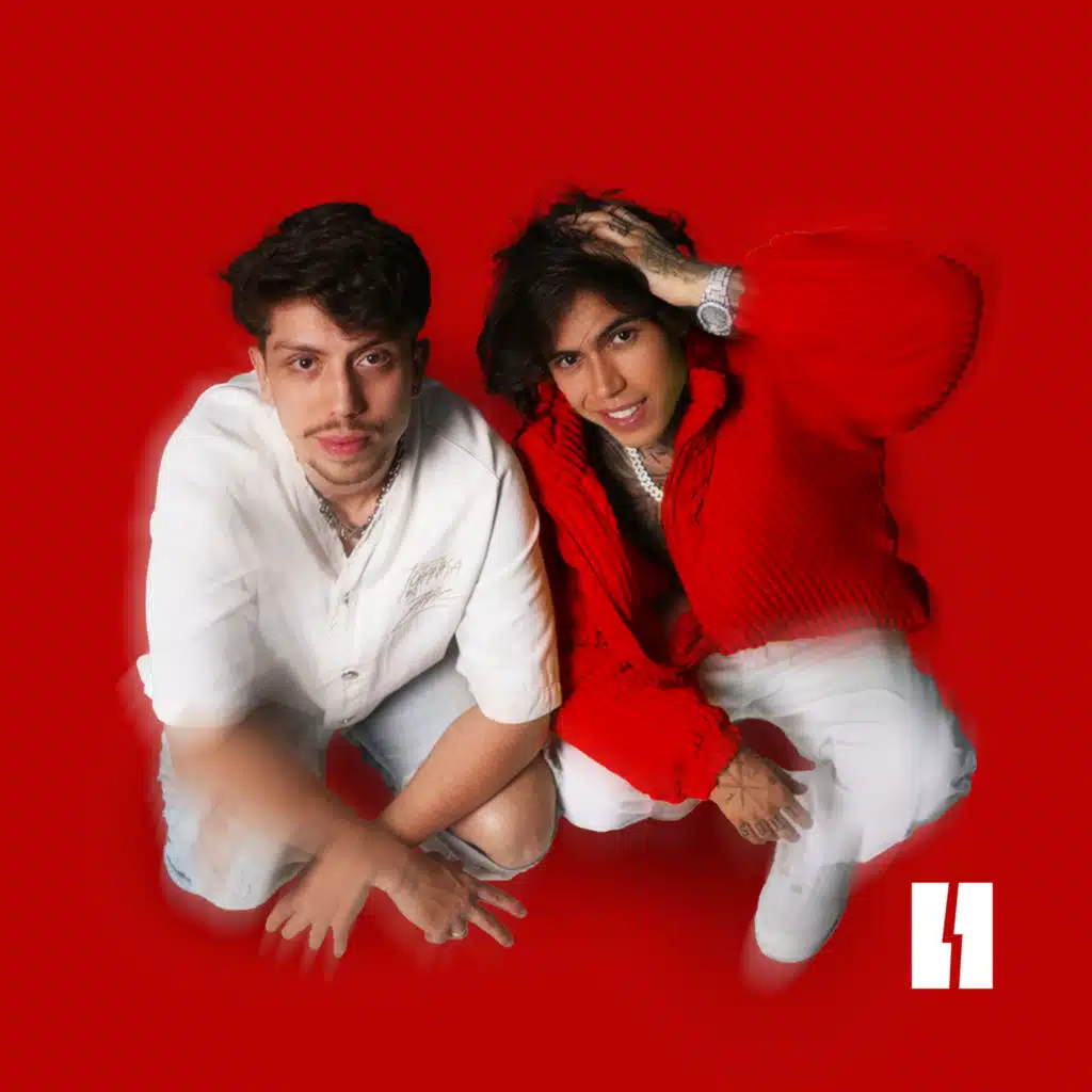 Fingindo Que Nada Aconteceu