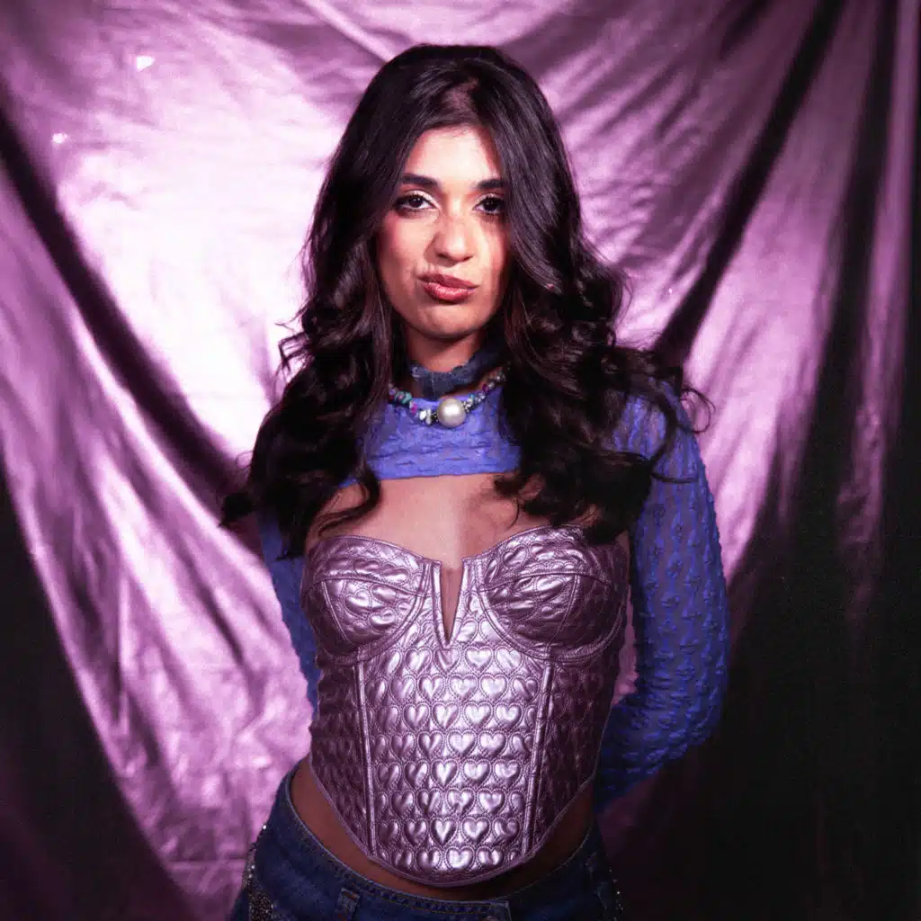 فين الكلام؟