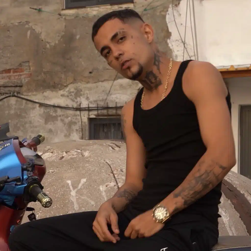 Braziliano Me Shum Talent - In Albânia