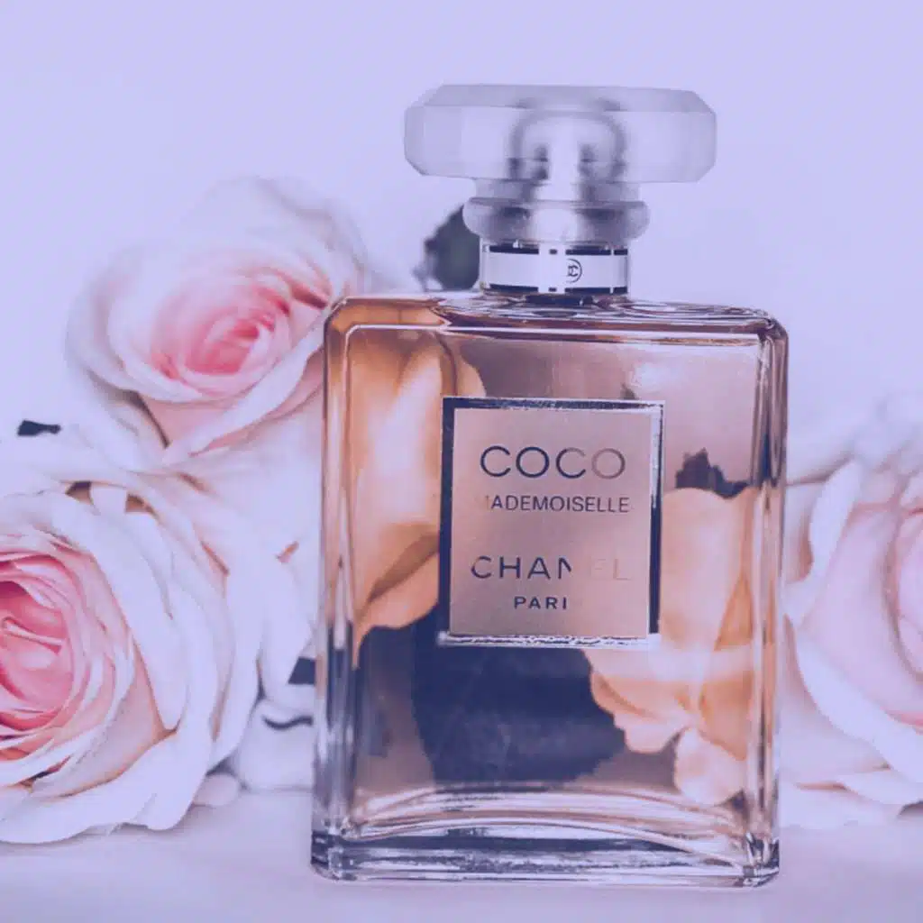 #543 | From Temples to Duty-Free | The Ancient History of Modern Perfume