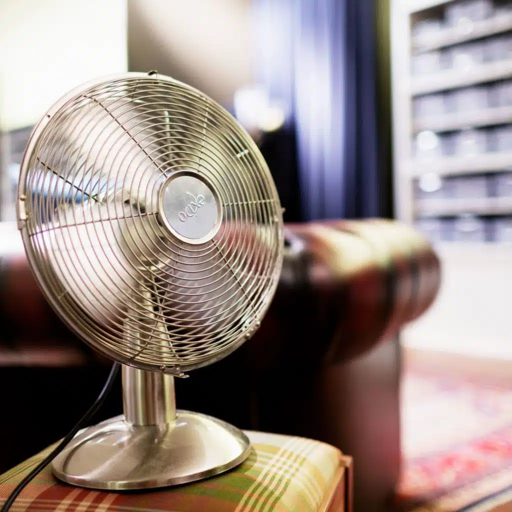 Small Oscillating Fan - 10 Hours Sleep Sound