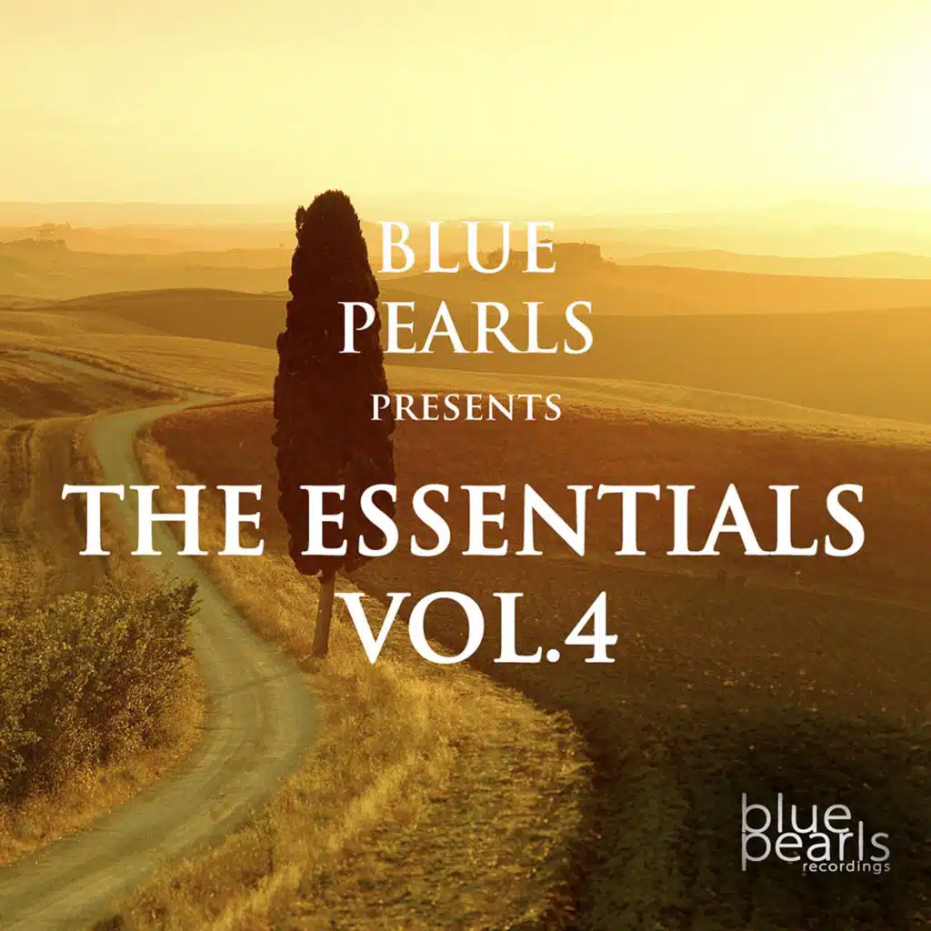 Blue Pearls (The Essentials), Vol. 4