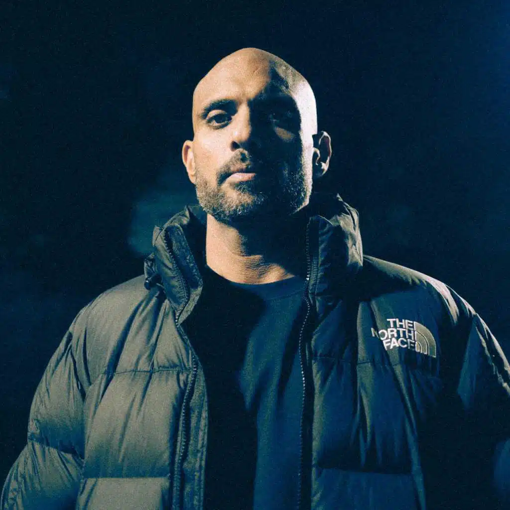 أحمد بهاء (بوب)