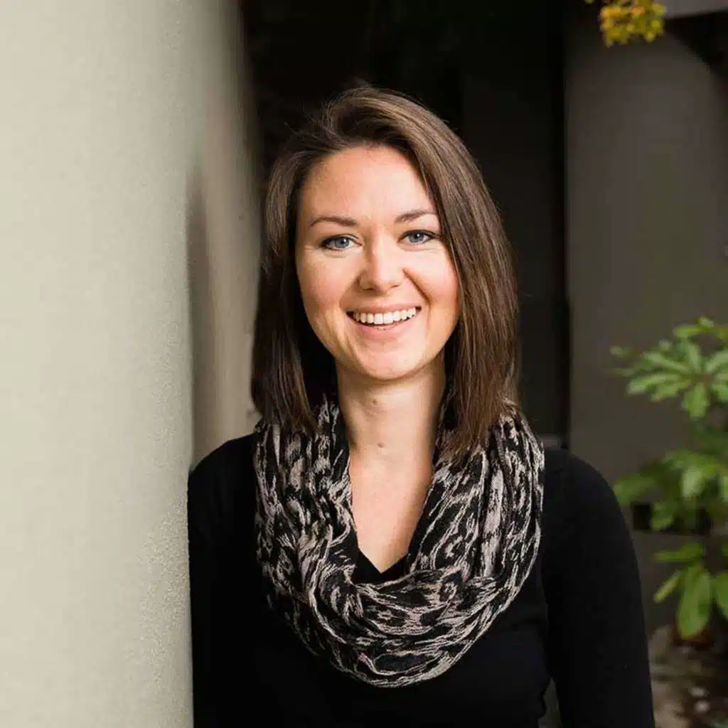 Not Your Typical Dietician with Bestselling Author Lily Nichols, RDN! 917