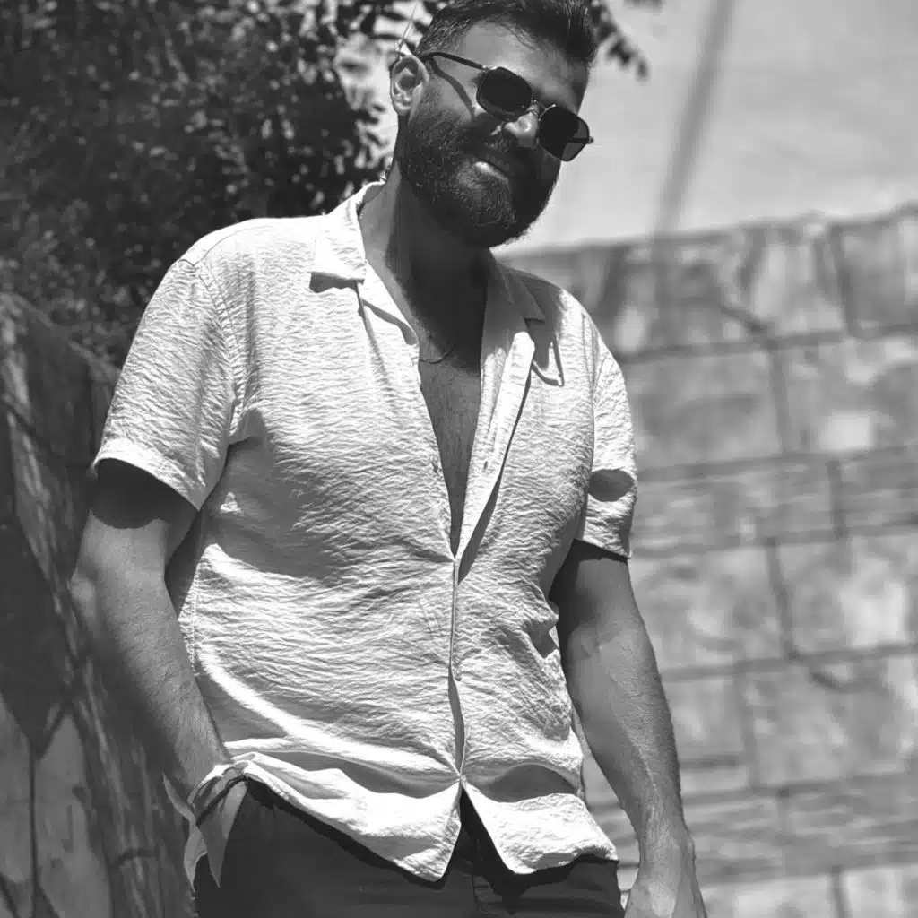 حبيب ضحكاتي