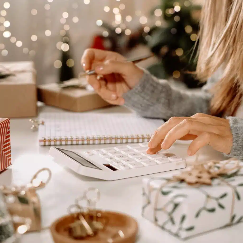 'Tis the season of holiday bonuses ... for some