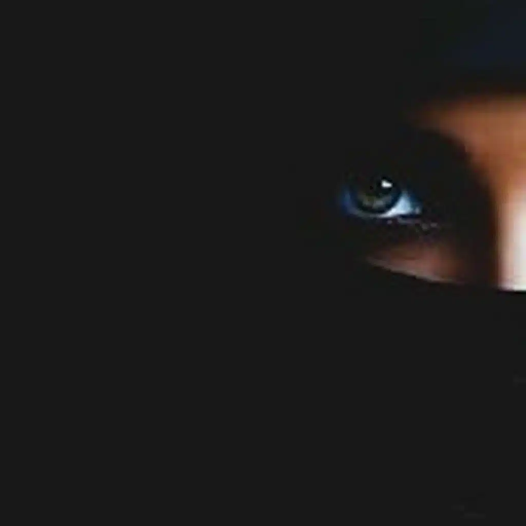 Shaver (feat. Haiderdave)