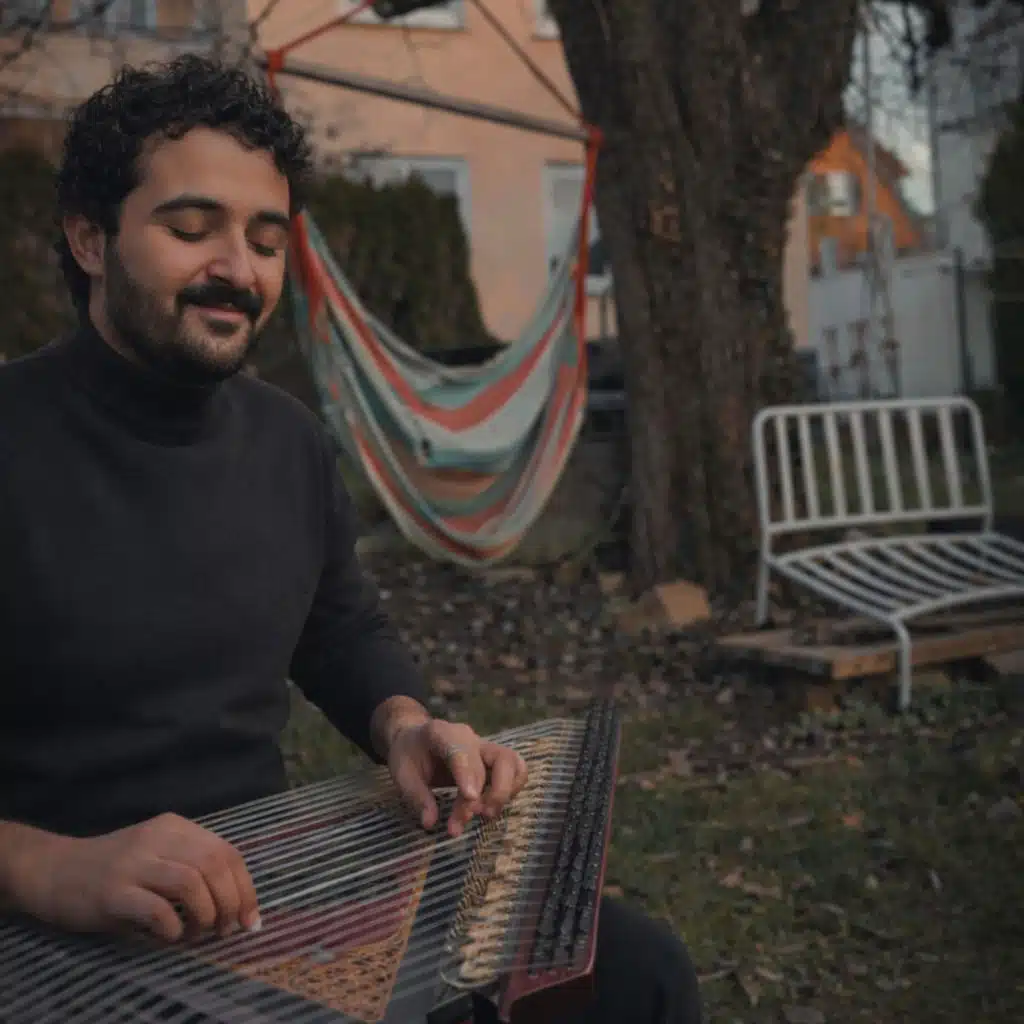 نزلن على البستان - عزف قانون | Nezlen Alalbustan - Kanun