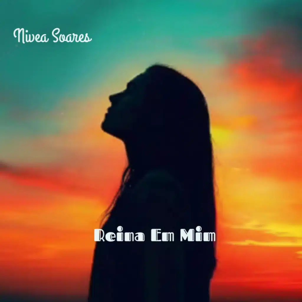 Nívea Soares
