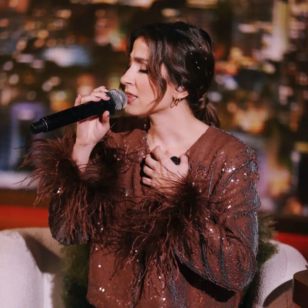 mon beau sapin (live on mtv lebanon)