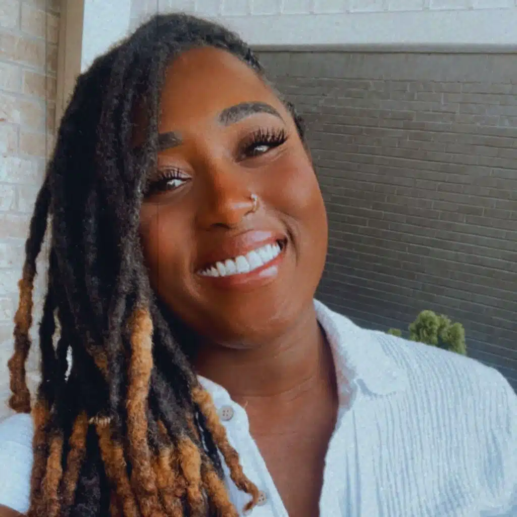 The Journey of Ari Shavon: An Indie Artist’s Story