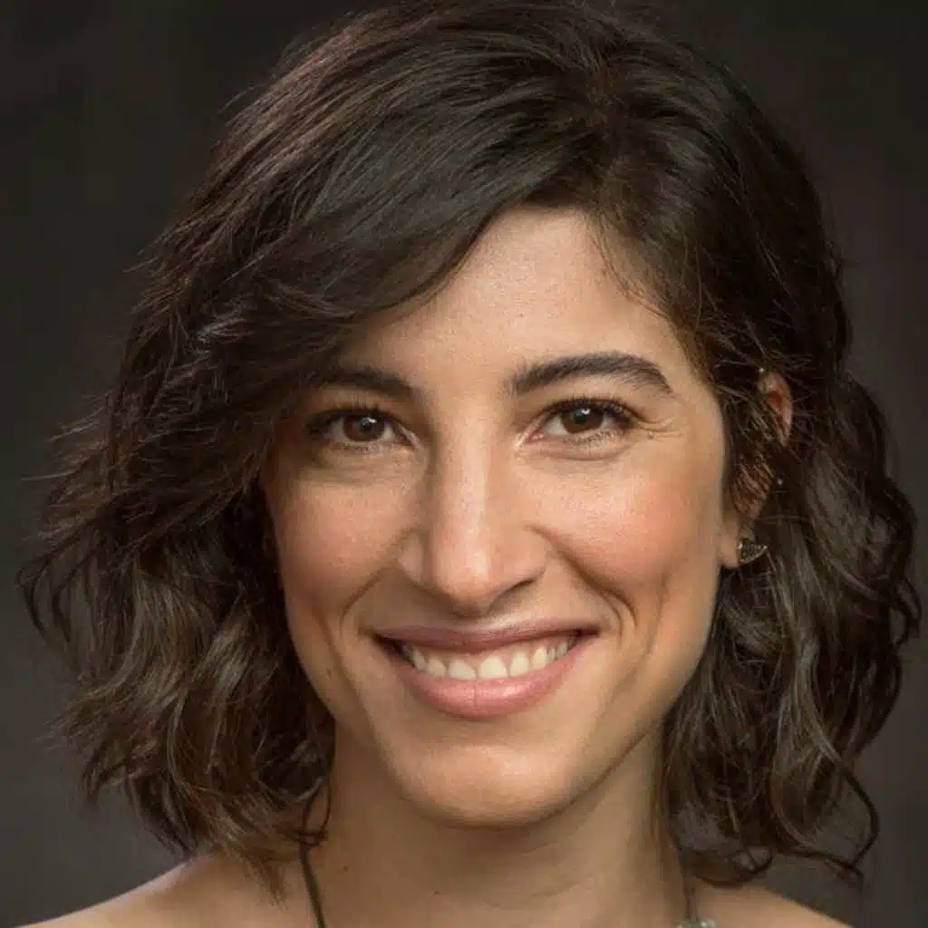 Rumor Mills, Propaganda Machines, and Debunking Anti-Vaccine Misinformation with Renée DiResta