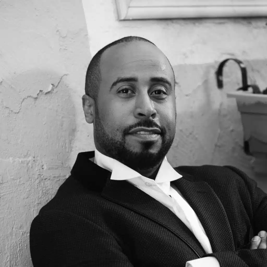 يوسف العماني