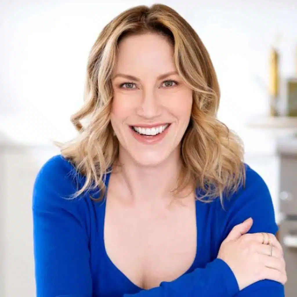 Protein Packed with Author Annie Lampella! 928