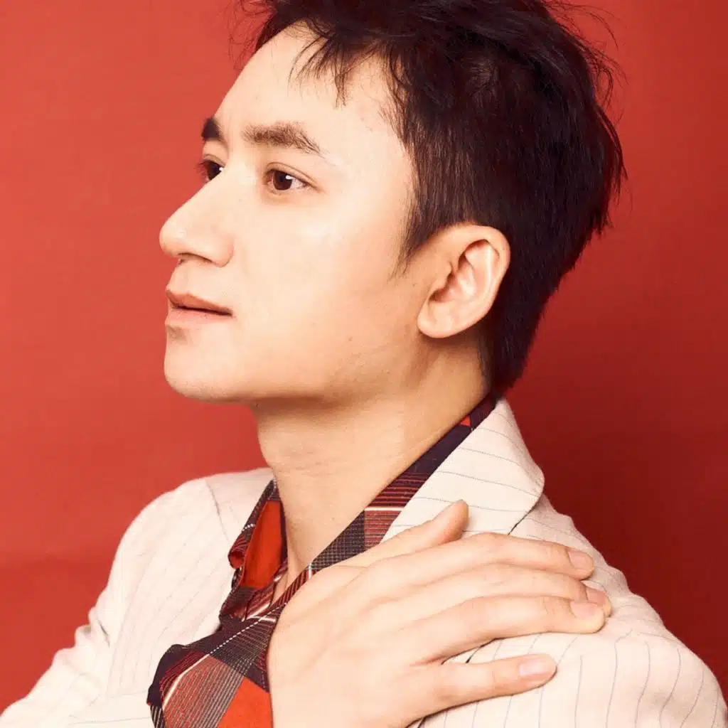 Những Ngày Đầu