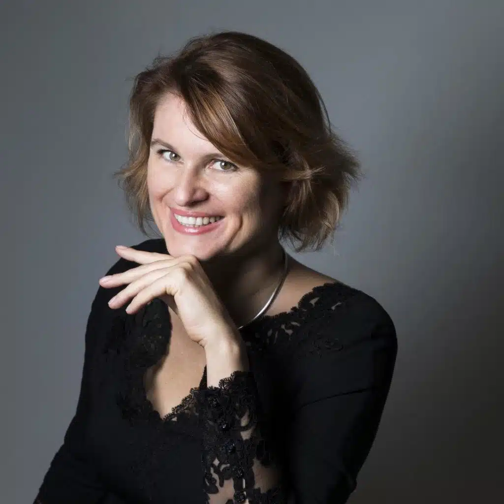 Entretien avec Audrey Alwett, autrice de "Sainte Emmerderesse"