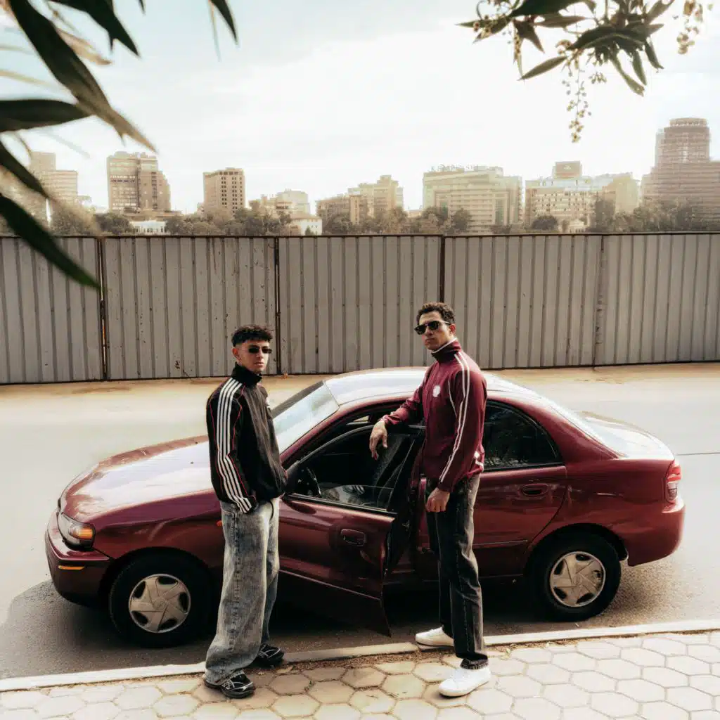 مش بتغير (من مسلسل بطل العالم)