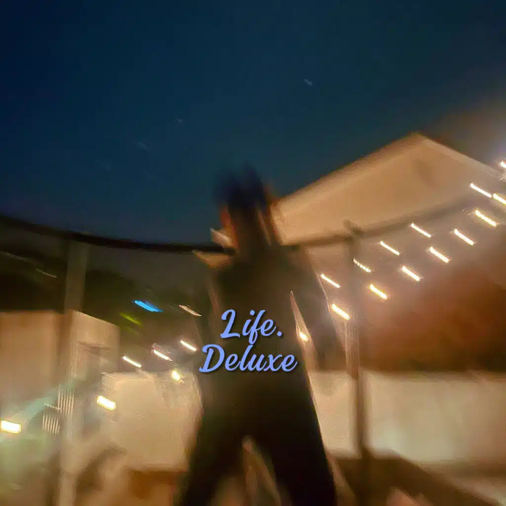 Life. (DELUXE)