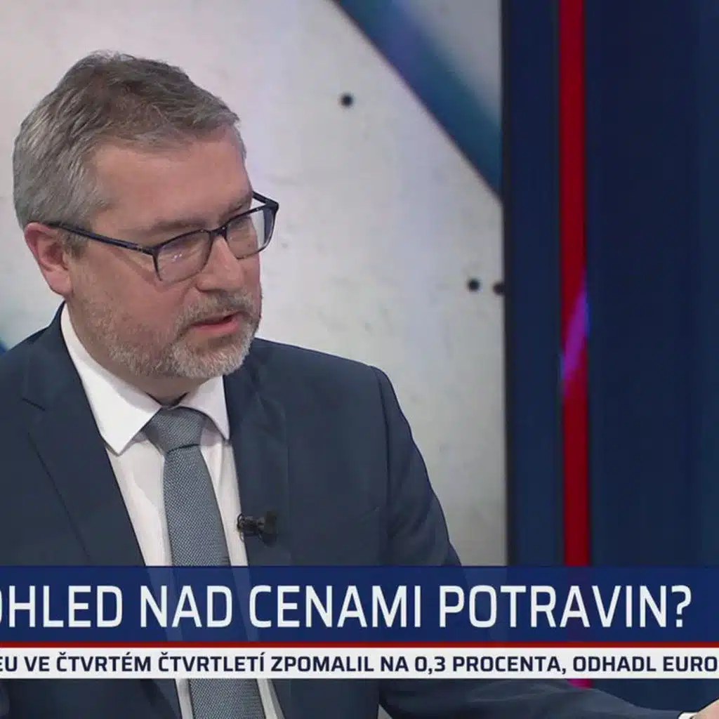 Nacher sráží svou jinak skvělou inteligenci, řekl Haas. Pak zpochybnil termín schůze o vládě