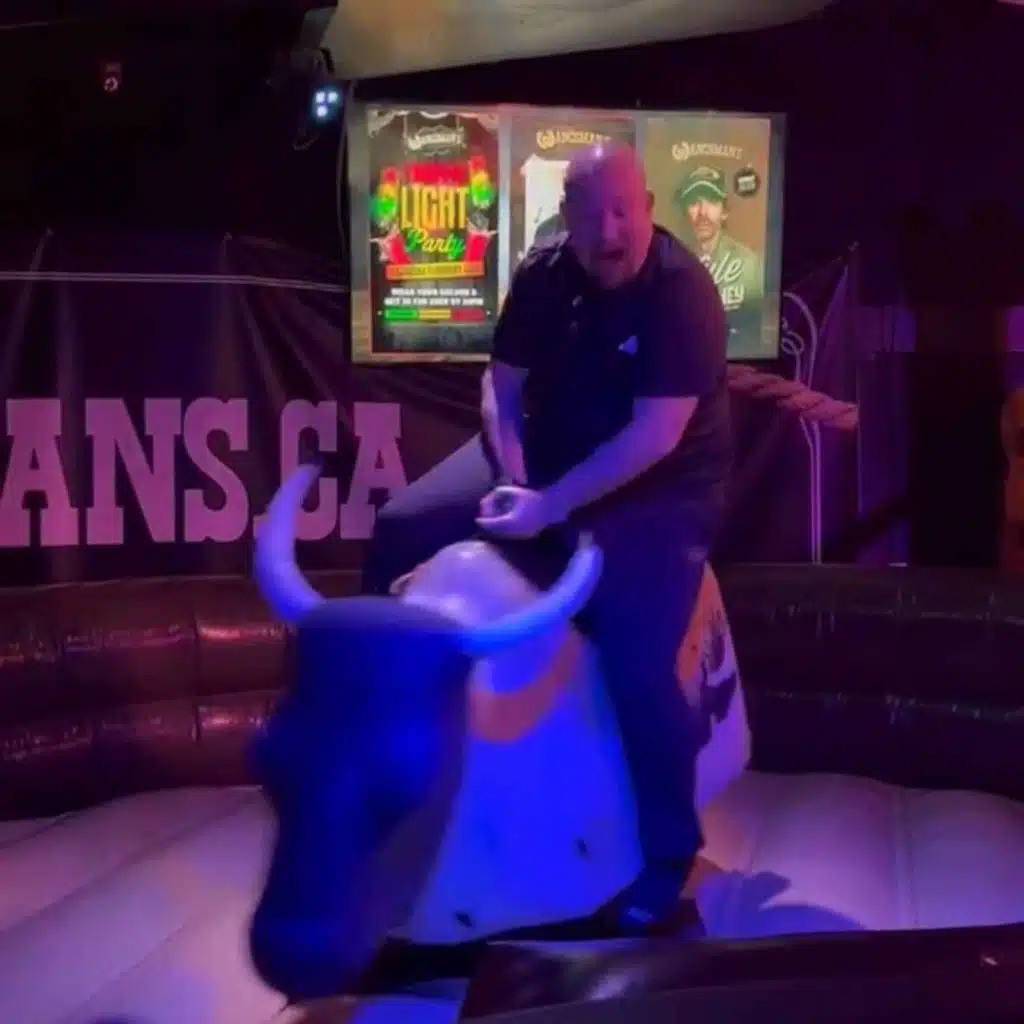 I Recorded a Right-Wing Influencer Party at Poilievre's Convention