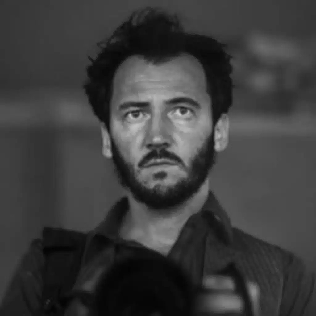 Olivier Jobard: Capturing the Human Stories of Migration and Displacement