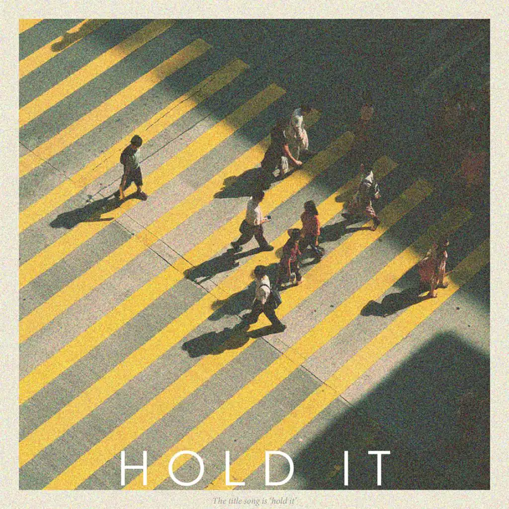 HOLD IT (feat. Kim Yuna)