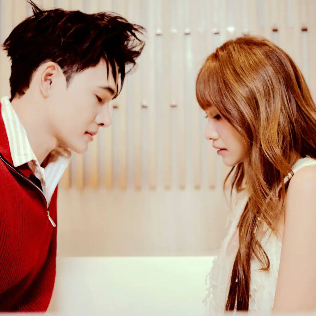 LIZ NGUỴ THUỲ LINH