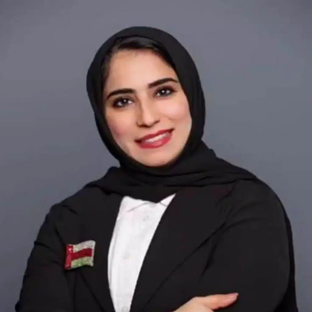 الفن في عمان _ بقلم آية السيابية