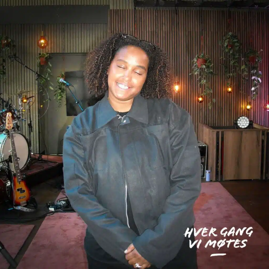 Armen i karmen (feat. Hver gang vi møtes)