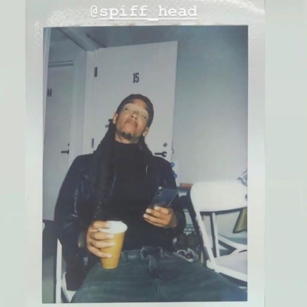 No Trust (feat. Roscoe Dash)