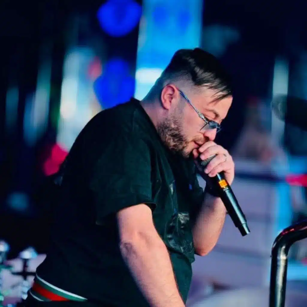 هاكي قشك هاكي (feat. Manini Sahar)