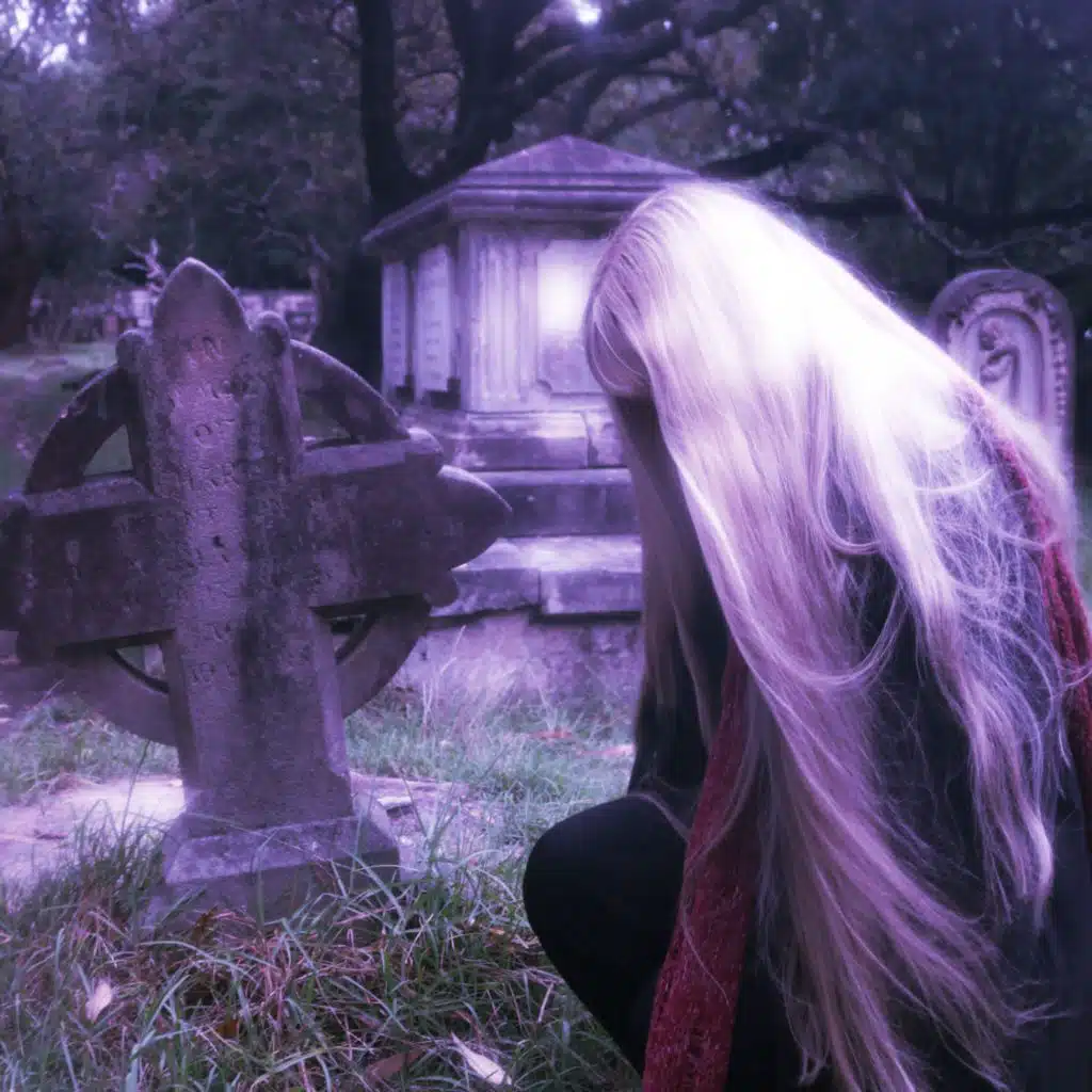 Sidewalks and Skeletons & Goo Munday