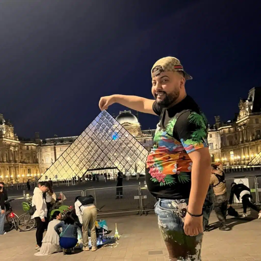 انا جامي نكمل (feat. Manini Sahar)