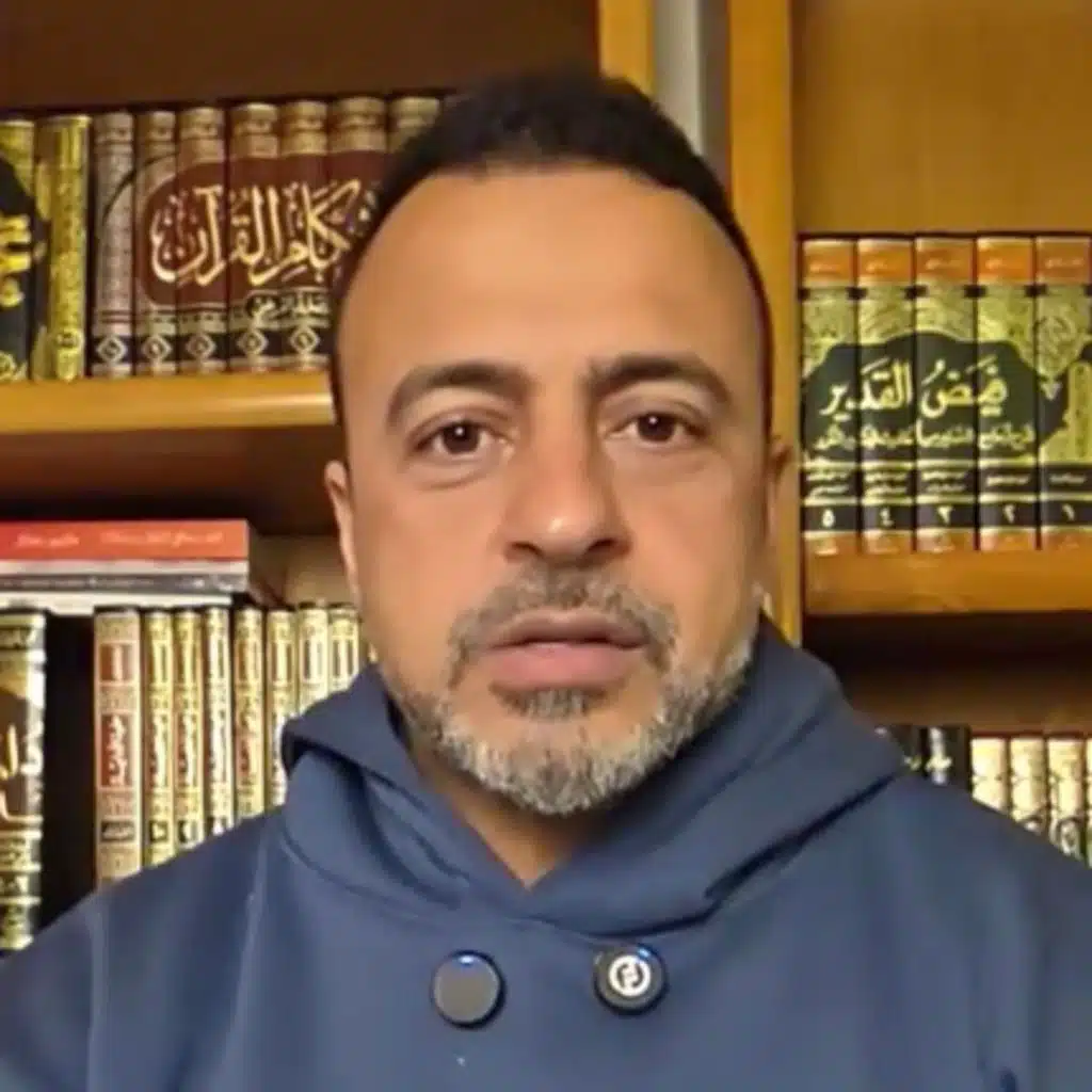 02- قلب معلق بالسماء