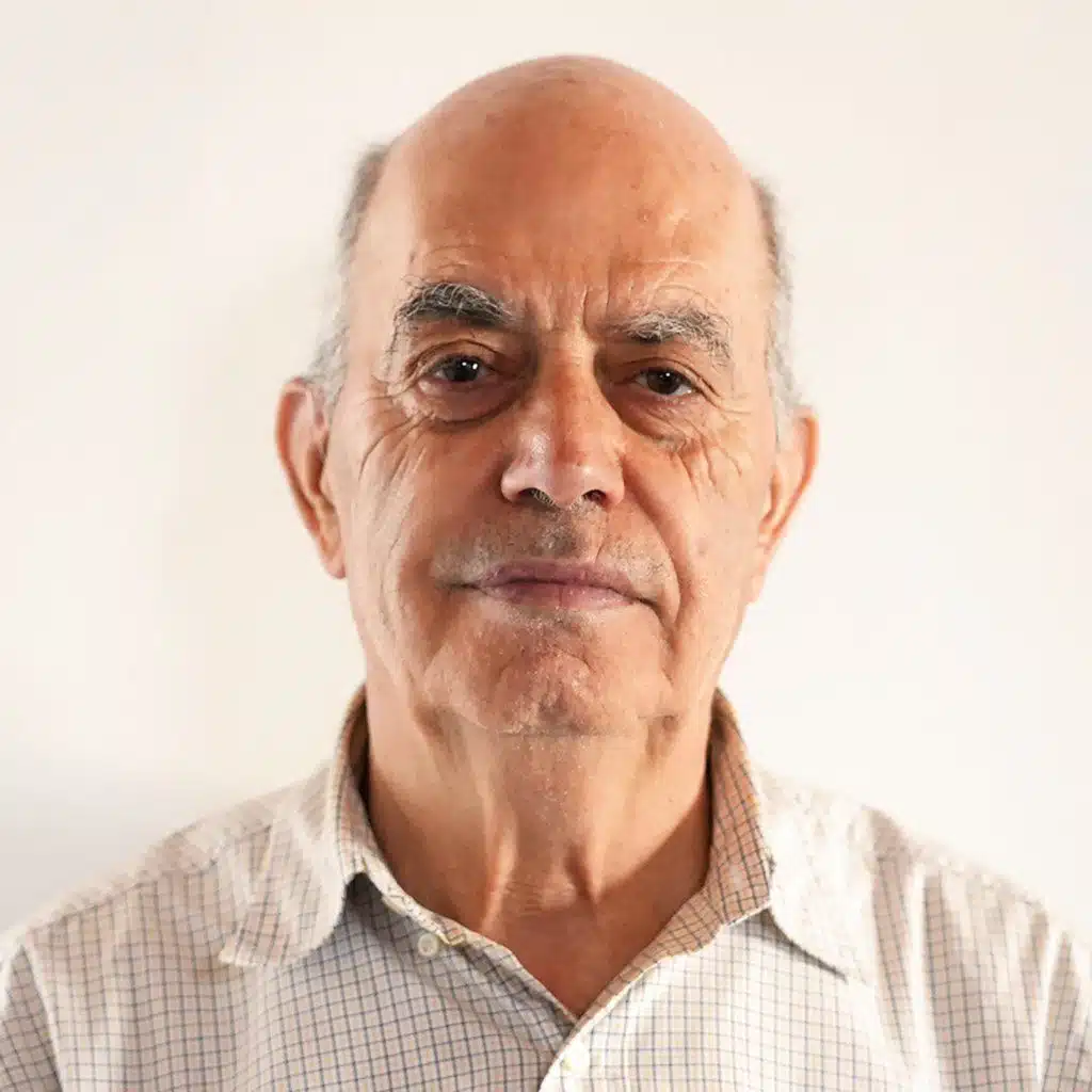 عادل مناع: كتابة التاريخ على خط التماس