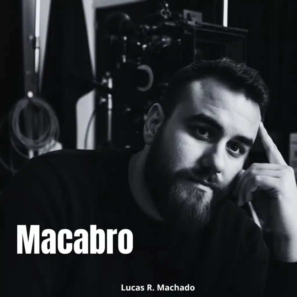 Lucas  R. Machado