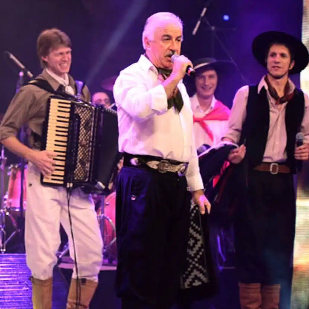 Os Serranos E Ch&B (Ao Vivo)