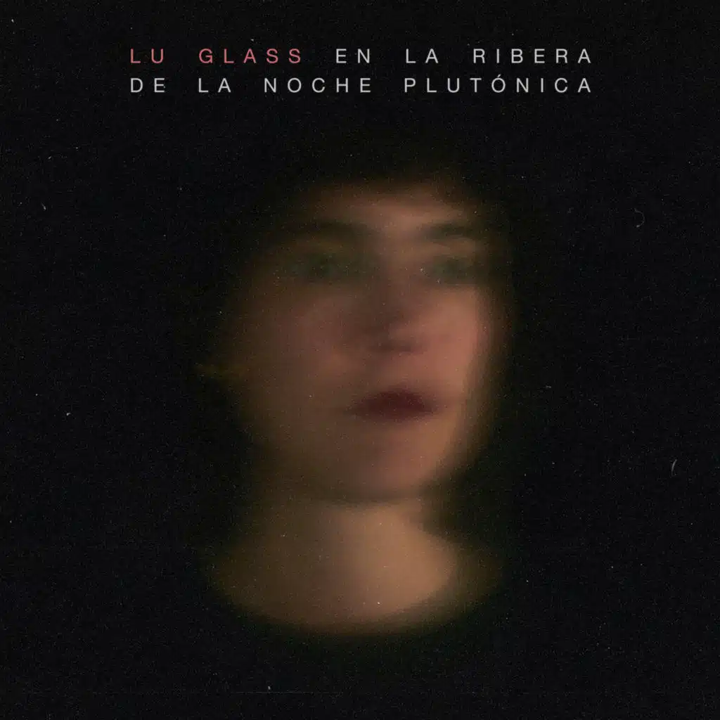 En la ribera de la noche plutónica