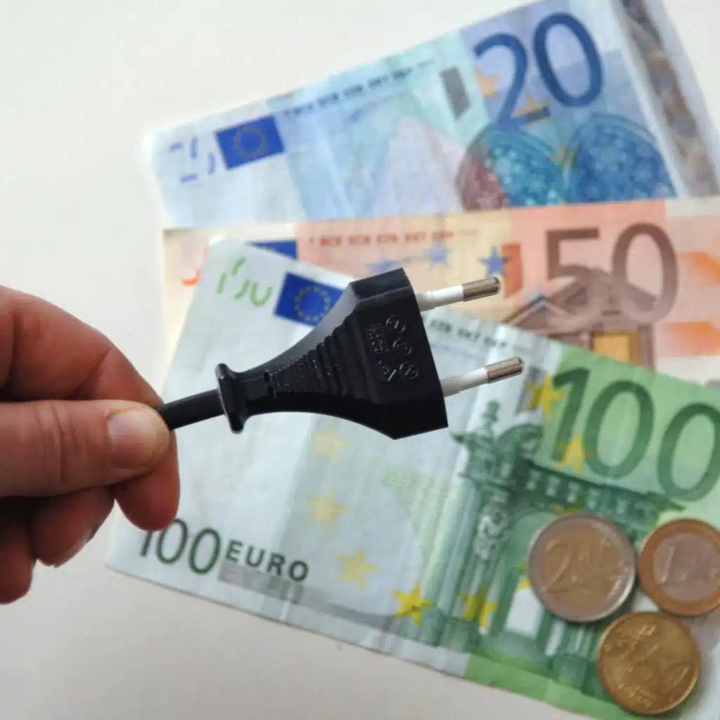 One in seven homes are behind on their electricity bills